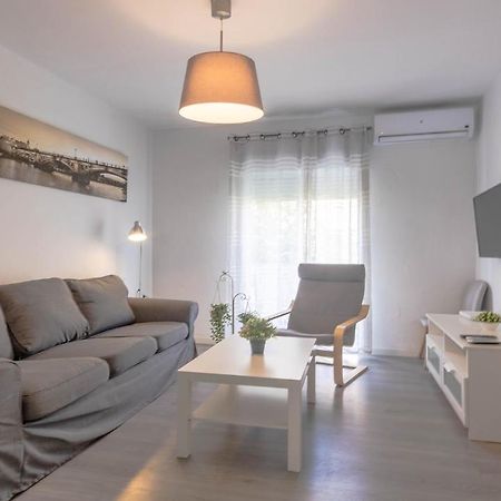 Apartamento Santa Justa Seville Exterior photo