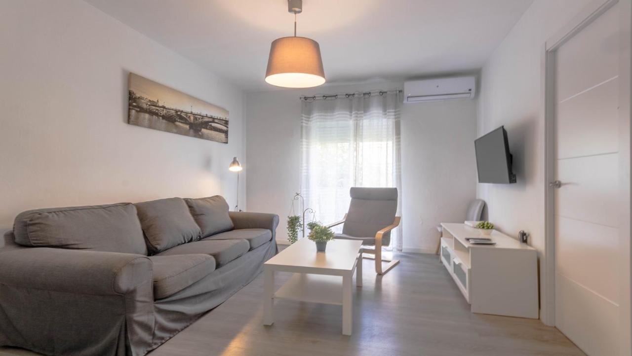 Apartamento Santa Justa Seville Exterior photo